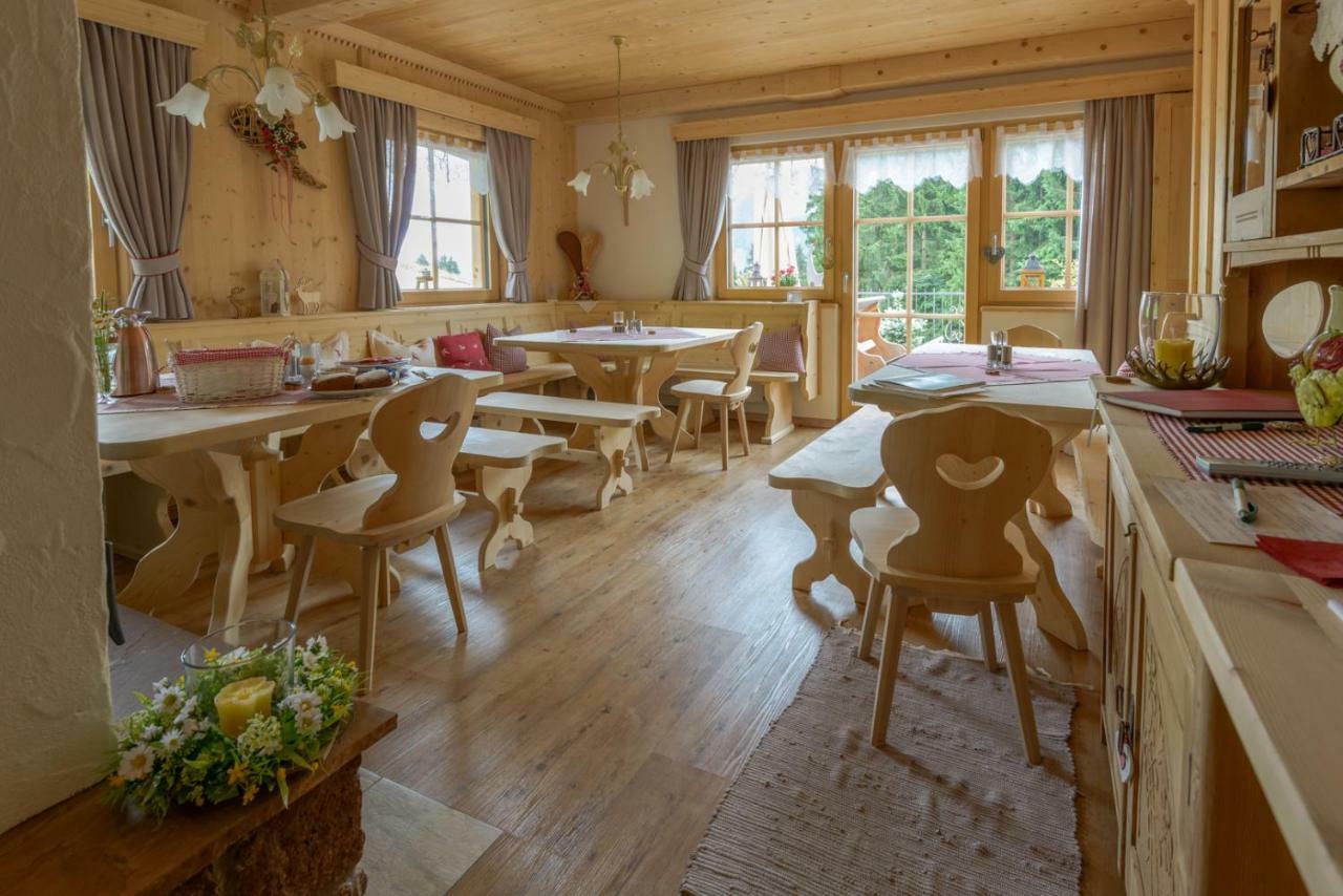 Bergpension-Ebental Бриксен-им-Тале Екстериор снимка