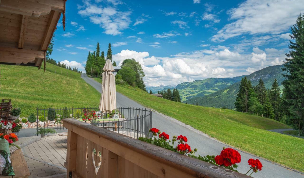 Bergpension-Ebental Бриксен-им-Тале Екстериор снимка